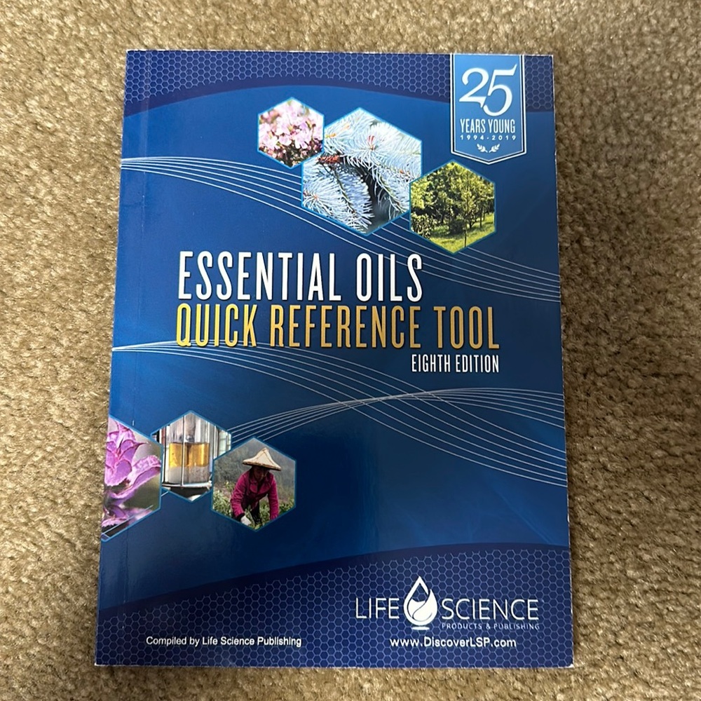Essential Oils Quick Reference Tool 8th Edition BRAND NEW